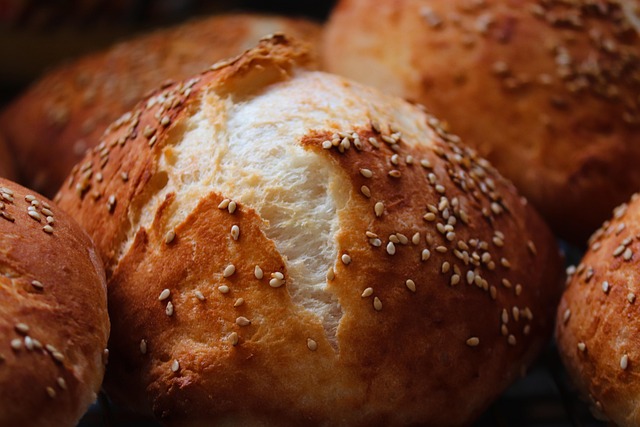 bun, sesame, baked goods, baked, brown, crust, fresh, grain bread, food, bakery, healthy, crispy, sesame, baked goods, food, food, food, bakery, bakery, bakery, bakery, bakery, healthy